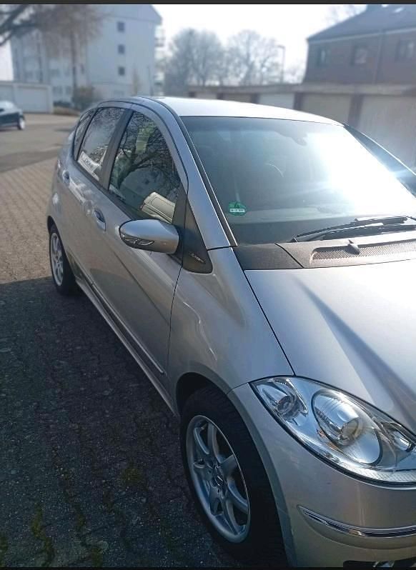 Gebraucht Mercedes A150 95 PS (69 kW) 2006 Grau Limousine