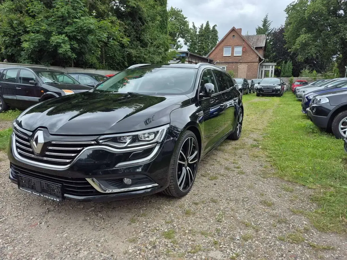 Gebraucht Renault Talisman Intens 150 PS (110 kW) 2018 Sternenschwarz Kombi