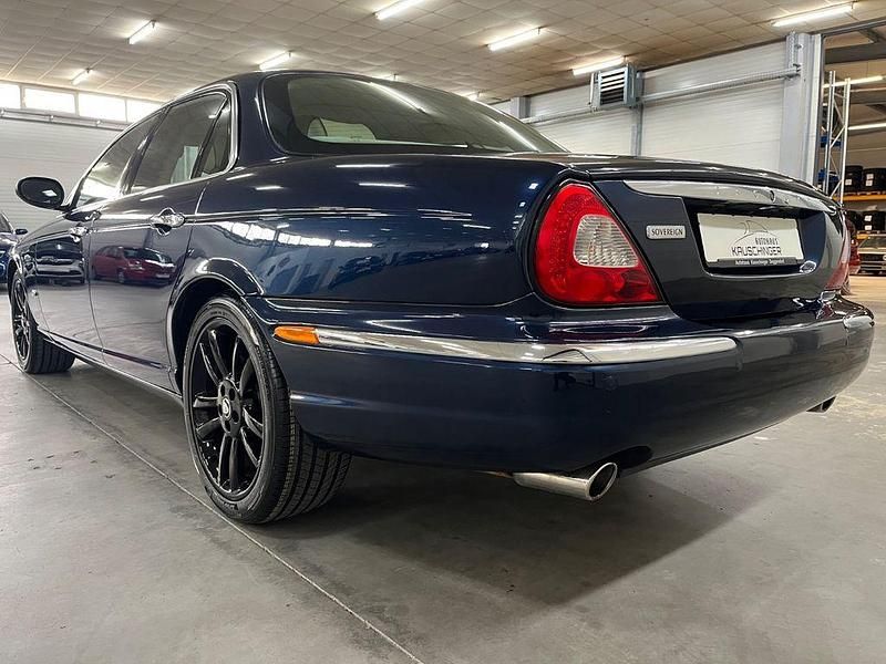 Gebraucht Jaguar XJ6 Sovereign 207 PS (152 kW) 2007 Blau Limousine