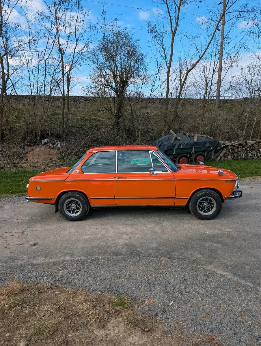 Gebraucht BMW 2002 Basis 130 PS (95 kW) 1972 Orange Limousine