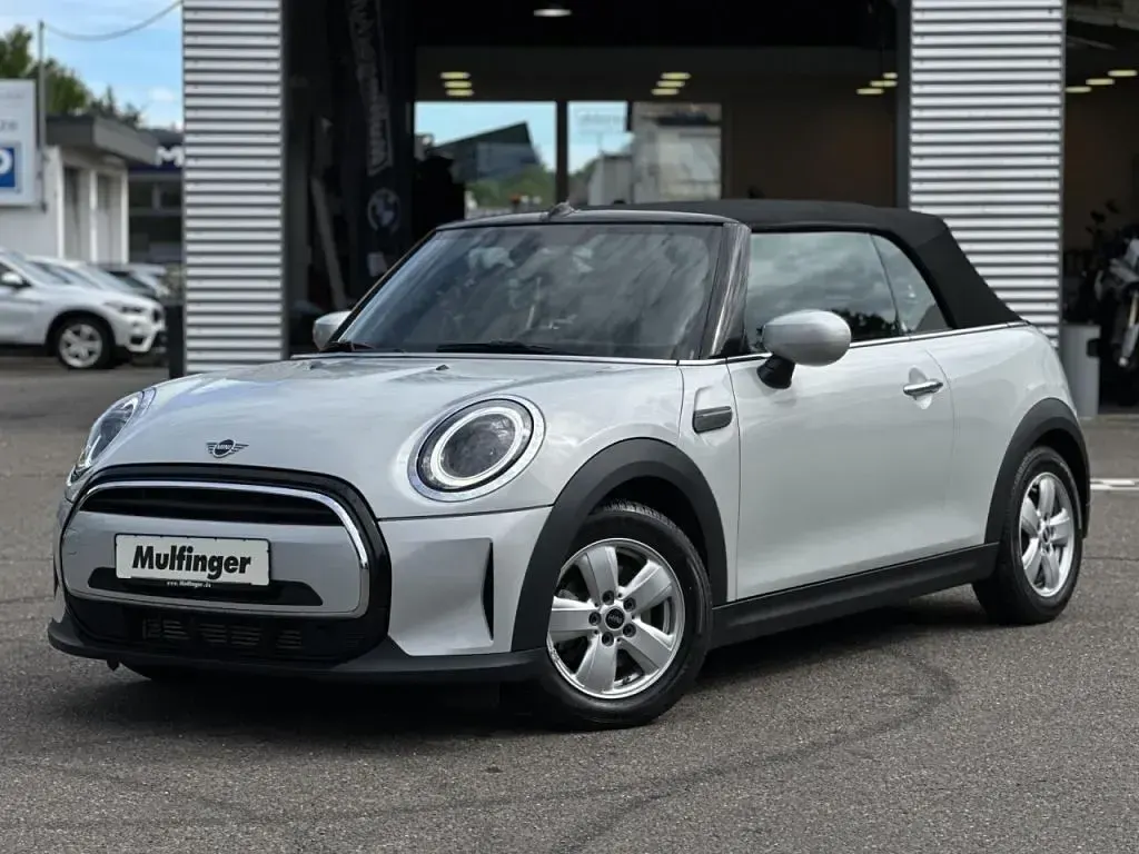 Gebraucht Mini One Cabriolet Classic 102 PS (75 kW) 2022 White silver (metallic) Cabrio