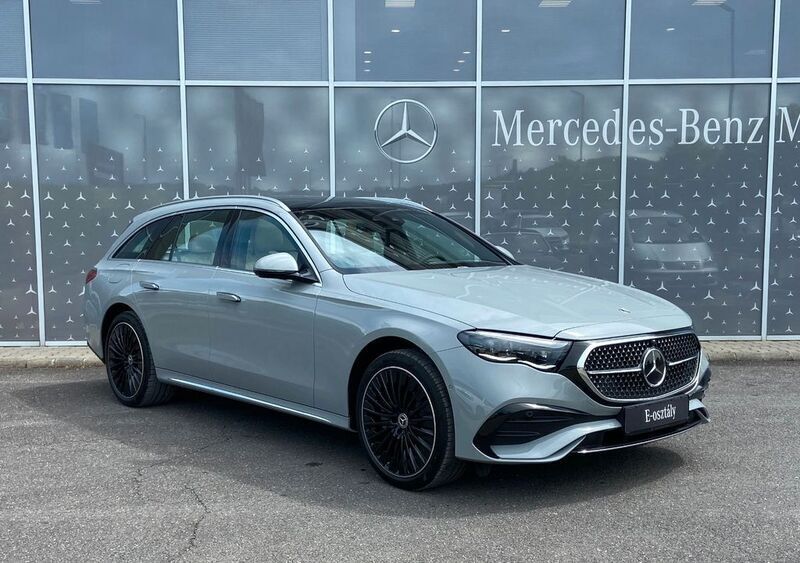 Grau Gebraucht 2024 Mercedes E220 Kombi | 76.390 € - Bild 1/4