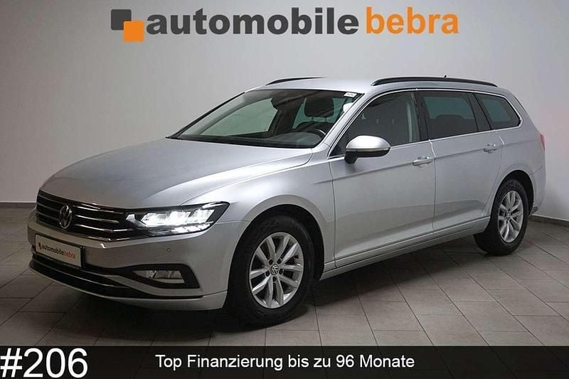 Silber Gebraucht 2020 VW Passat Business Kombi | 17.490 € (Guter Preis) - Bild 1/4