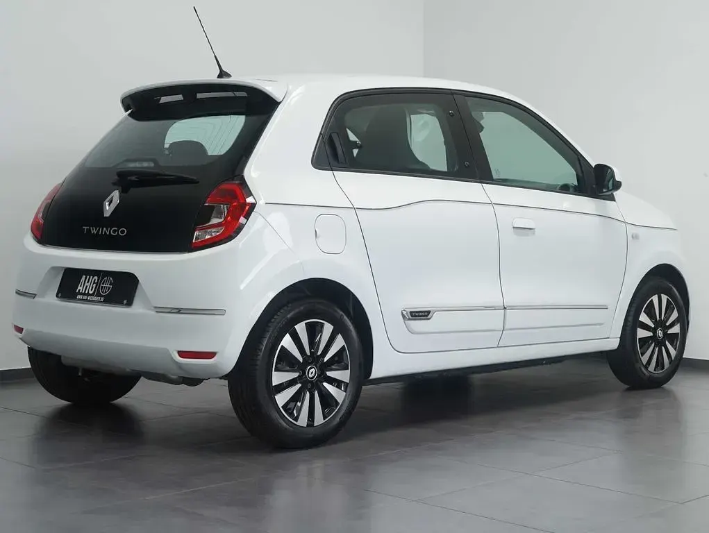 Gebraucht Renault Twingo Intens 65 PS (47 kW) 2022 Weiß Kleinwagen