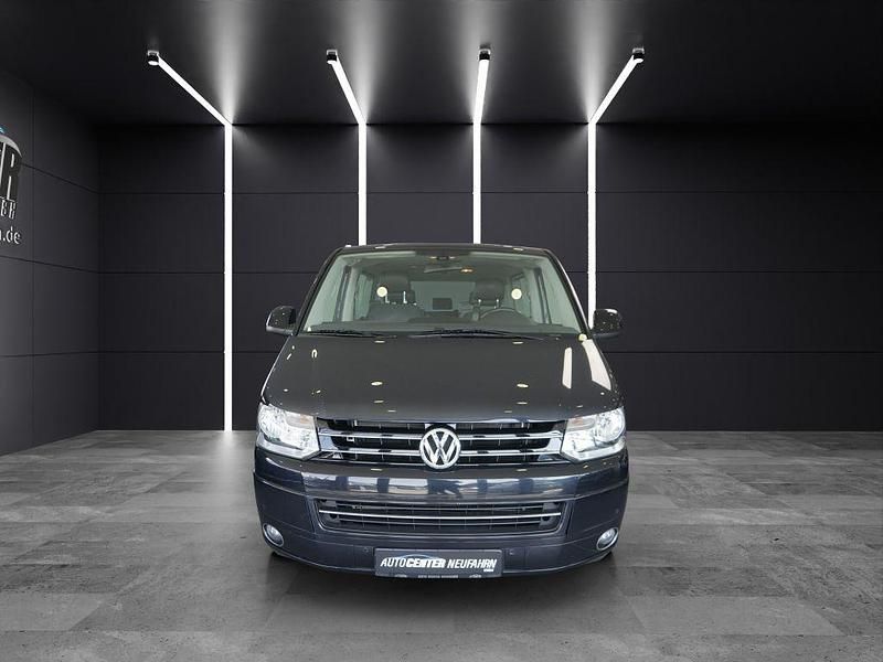 Gebraucht VW Multivan Highline 179 PS (131 kW) 2010 Deep black perleffekt Van / Kleinbus