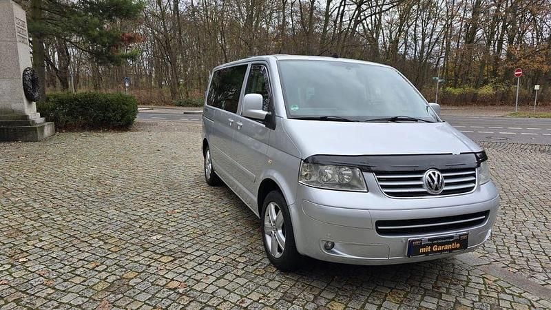Gebraucht VW Multivan United 174 PS (127 kW) 2009 Silber Van
