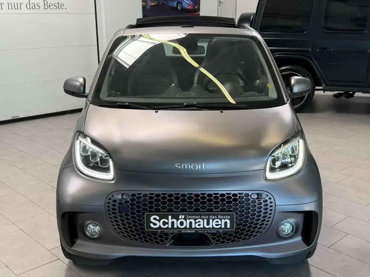 Gebraucht Smart ForTwo Electric Drive Exclusive 60 kW (82 PS) 2023 Grau Cabrio