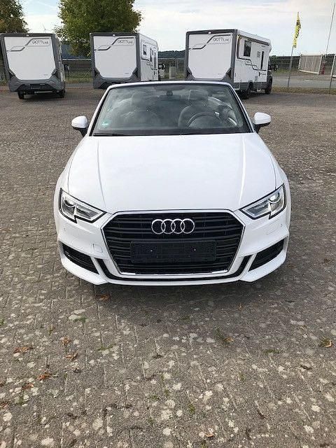Weiß Gebraucht 2019 Audi A3 Cabriolet Basis Cabrio | 22.950 € (Guter Preis) - Bild 1/4