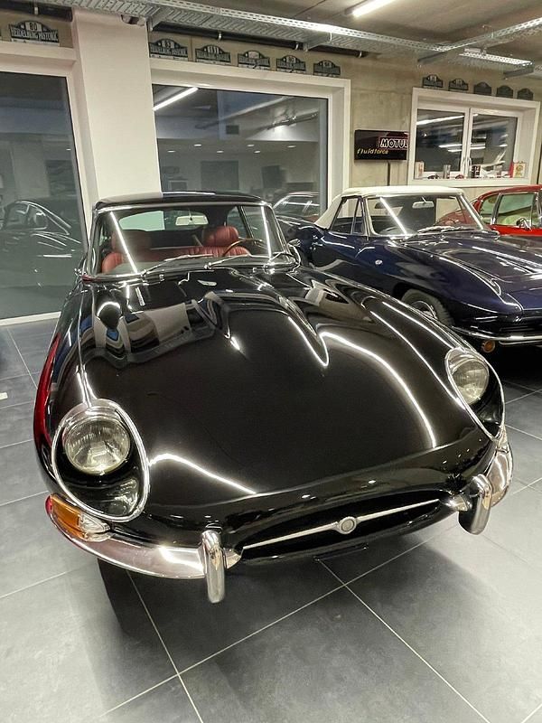 Gebraucht Jaguar E-Type 265 PS (194 kW) 1968 Schwarz Coupé