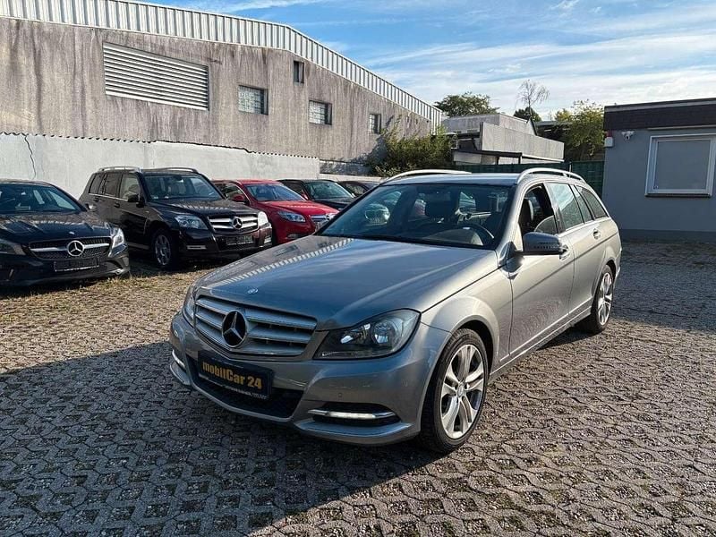 Silber Gebraucht 2012 Mercedes C180 Avantgarde Kombi | 6.700 € (Guter Preis) - Bild 1/4