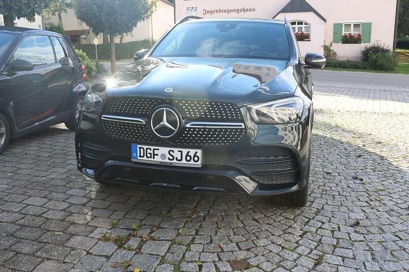 Grün Gebraucht 2022 Mercedes GLE450 AMG SUV | 67.400 € (Superpreis) - Bild 1/4
