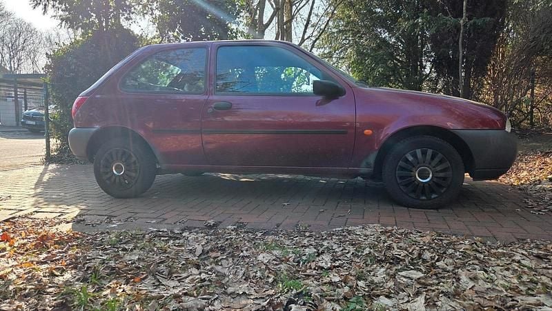 Gebraucht Ford Fiesta 50 PS (36 kW) 1999 Rot Kleinwagen