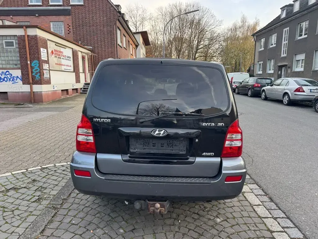 Gebraucht Hyundai Terracan 163 PS (119 kW) 2006 Schwarz SUV
