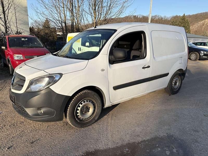 Arktikweiss Gebraucht 2014 Mercedes Citan 108 Van / Kleinbus | 5.990 € (Fairer Preis) - Bild 1/4