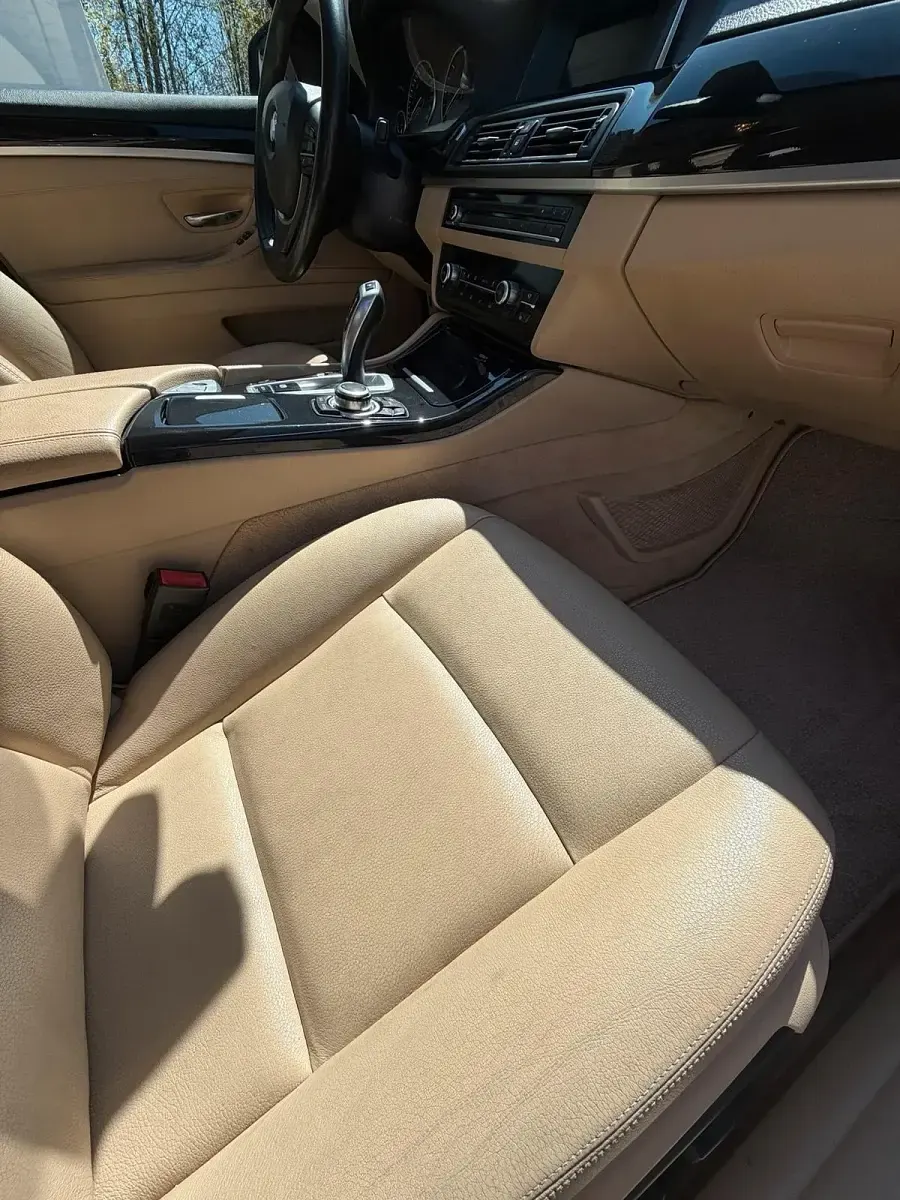 Gebraucht BMW 520 190 PS (139 kW) 2015 Schwarz Kombi