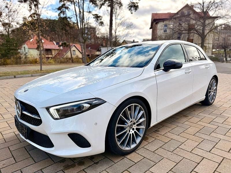 Gebraucht Mercedes A250 Progressive 224 PS (164 kW) 2018 Polarweiss  unilack Limousine