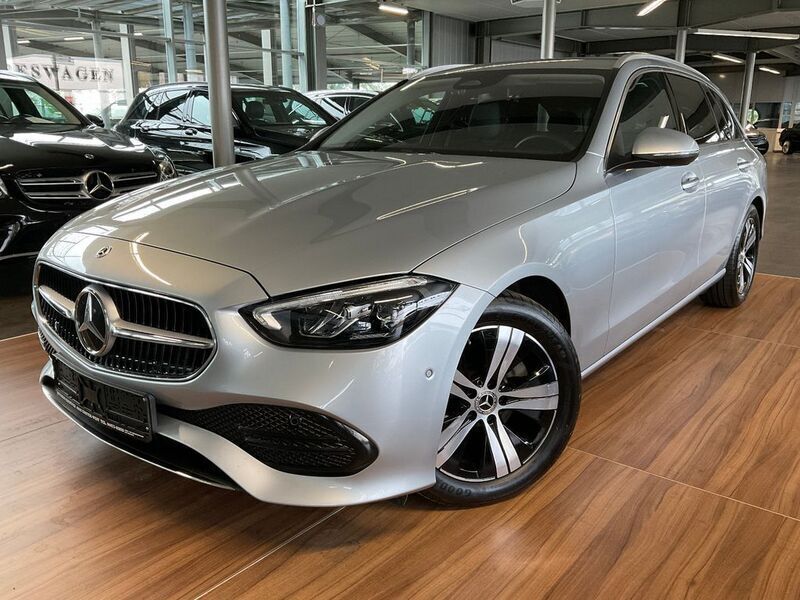 Hightechsilber Gebraucht 2023 Mercedes C180 Avantgarde Kombi | 31.499 € (Fairer Preis) - Bild 1/4