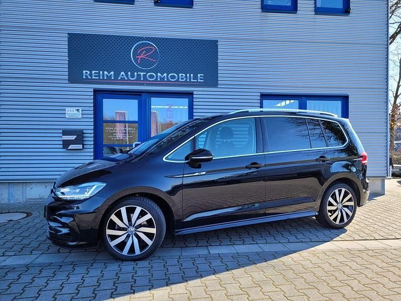 Gebraucht VW Touran Highline 150 PS (110 kW) 2017 Schwarz Van / Kleinbus