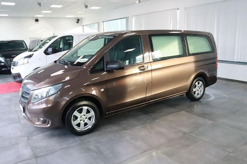 Gebraucht Mercedes Vito 114 PS (83 kW) 2016 Dolomitbraun metallic Van