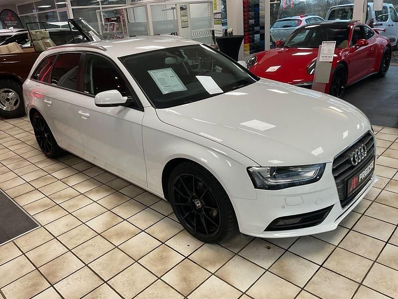 Gebraucht Audi A4 Attraction 170 PS (125 kW) 2014 Weiß Kombi
