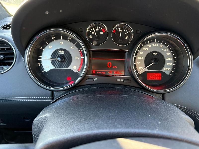 Gebraucht Peugeot RCZ 163 PS (119 kW) 2012 Schwarz Coupé