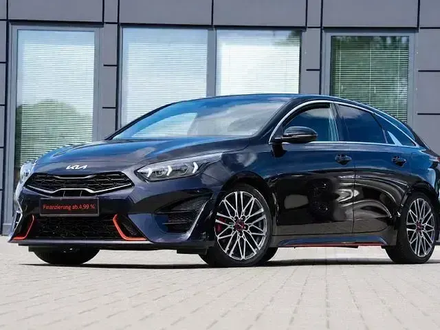 Gebraucht Kia ProCeed GT GT 204 PS (150 kW) 2023 Schwarz Kleinwagen