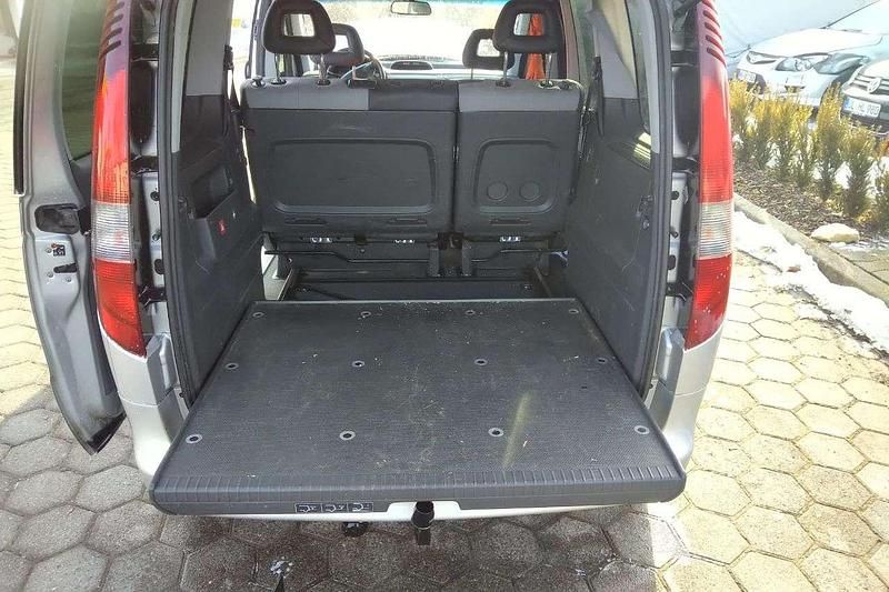 Gebraucht Mercedes Vaneo 91 PS (66 kW) 2003 Silber Van / Kleinbus