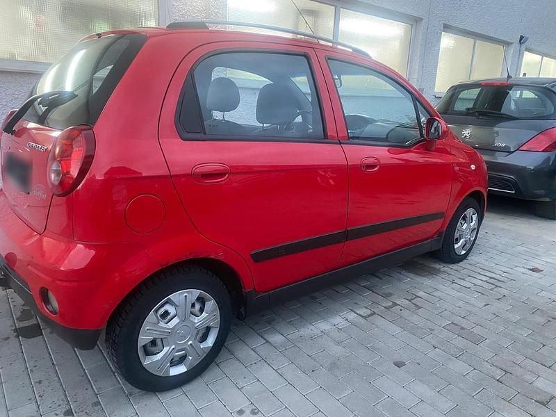 Gebraucht Chevrolet Matiz 67 PS (49 kW) 2009 Rot Kleinwagen