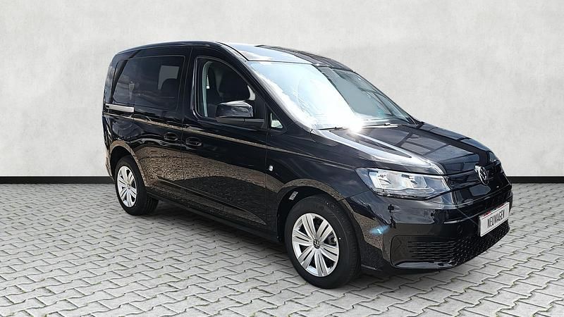 Deep black perleffekt Neu 2025 VW Caddy Family Van / Kleinbus | 32.490 € (Superpreis) - Bild 1/4