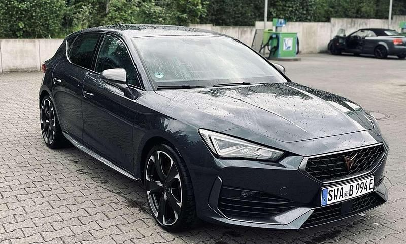 Gebraucht Cupra Leon VZ 245 PS (180 kW) 2023 Grau Limousine