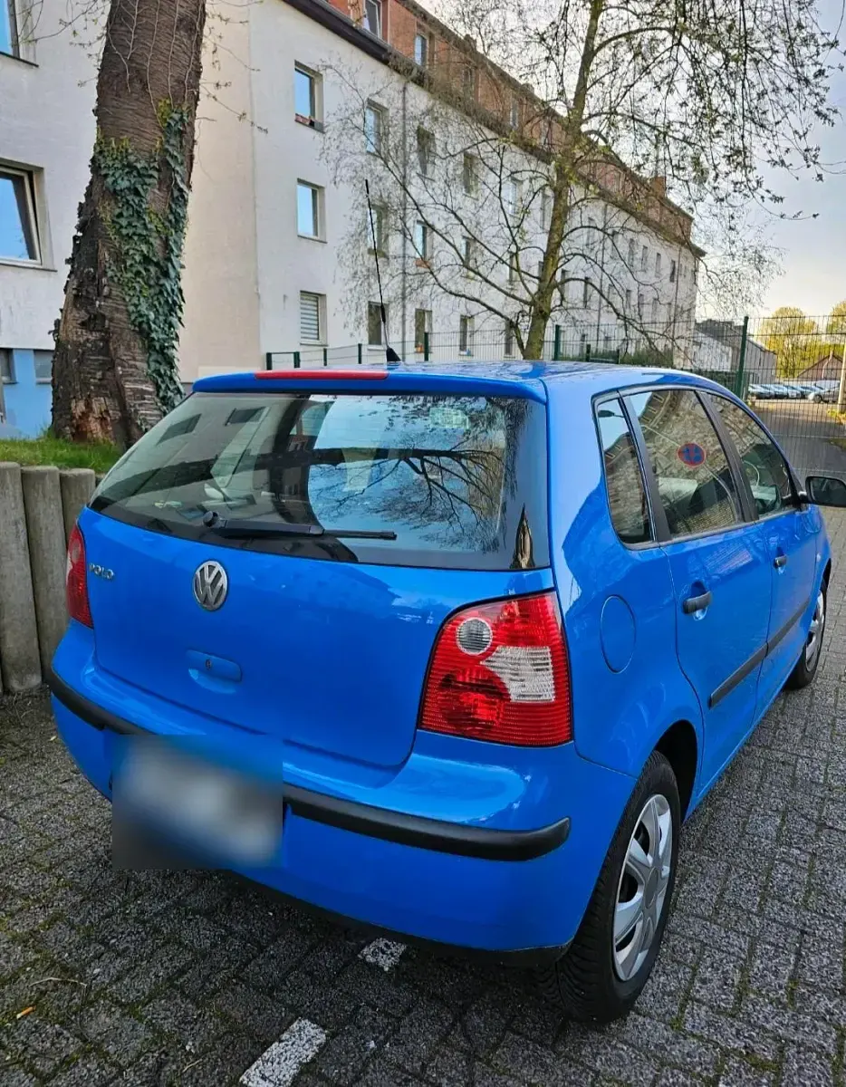 Second-hand VW Polo 64 CP (47 kW) 2003 Albastru Hatchback