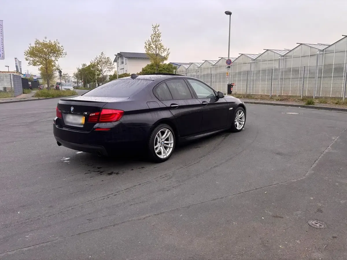 Używany BMW 535 313 KM (230 kW) 2013 Czarny Sedan/Limuzyna