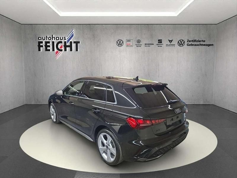 Używany Audi A3 S-Line 204 KM (150 kW) 2026 Czarny Sedan/Limuzyna