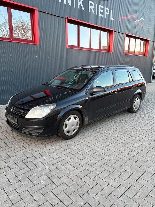 Schwarz Gebraucht 2005 Opel Astra Edition Kombi | 600 € (Fairer Preis) - Bild 1/4