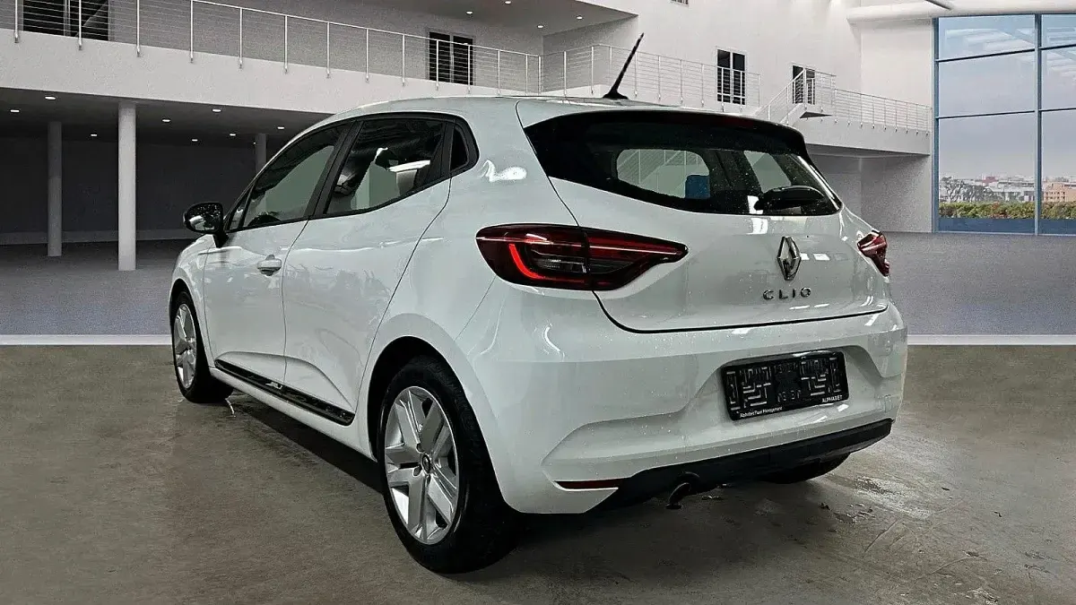 Gebraucht Renault Clio 91 PS (66 kW) 2023 Weiß Kleinwagen