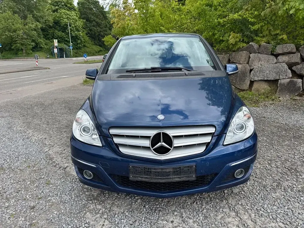 Gebraucht Mercedes B180 109 PS (80 kW) 2008 Blau Van / Kleinbus