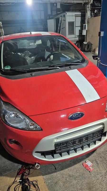 Gebraucht Ford Ka 69 PS (50 kW) 2009 Rot Kleinwagen