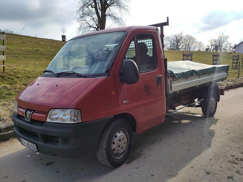 Gebraucht Peugeot Boxer 128 PS (94 kW) 2005 Rot Van