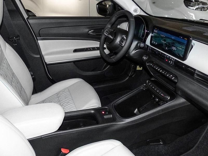 Gebraucht Fiat 600 La Prima 101 PS (74 kW) 2024 Beige Limousine