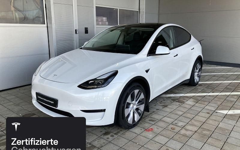 Gebraucht Tesla Model Y 273 kW (372 PS) 2023 Weiß SUV