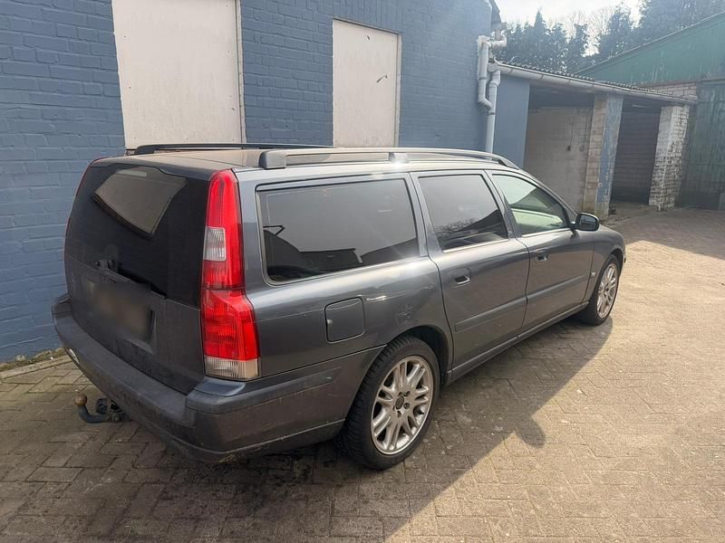 Gebraucht Volvo V70 163 PS (119 kW) 2004 Grau Kombi
