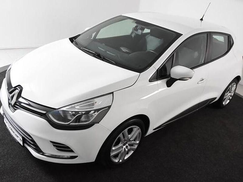 Gebraucht Renault Clio IV Zen 90 PS (66 kW) 2019 Weiß Limousine