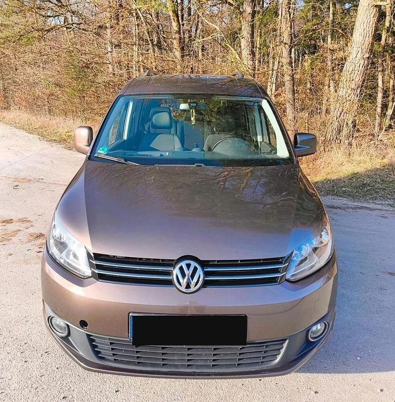 Gebraucht VW Caddy 102 PS (75 kW) 2012 Braun Van / Kleinbus