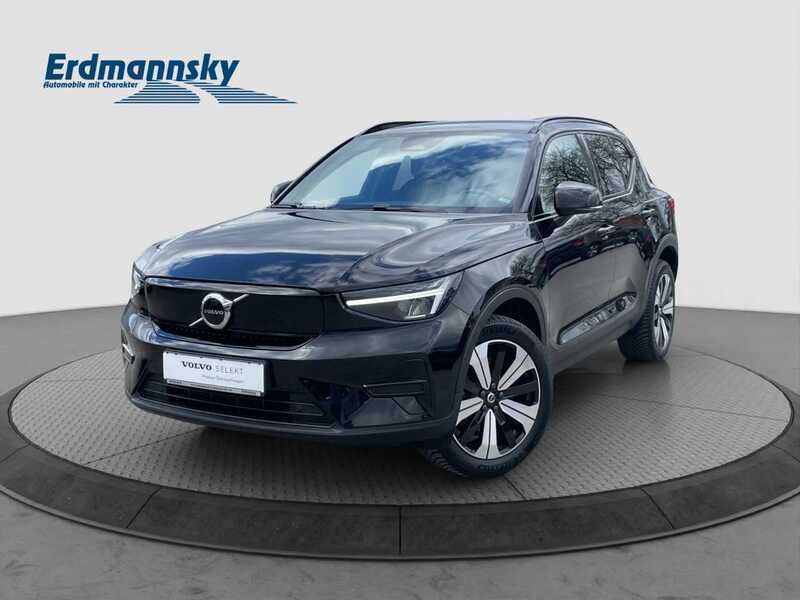 Onyx black (schwarz) Gebraucht 2023 Volvo XC40 Core SUV | 31.940 € (Guter Preis) - Bild 1/4