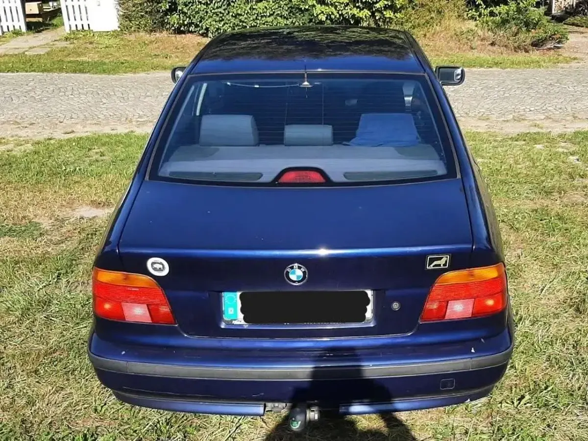 Gebraucht BMW 535 235 PS (172 kW) 1996 Blau Limousine