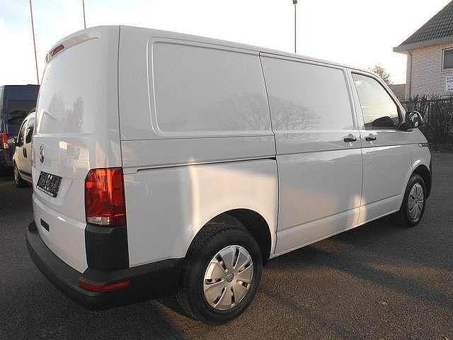 Gebraucht VW Transporter 110 PS (80 kW) 2022 Weiß Van