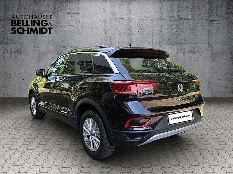 Gebraucht VW T-Roc Life 116 PS (85 kW) 2024 Deep black perleffekt SUV