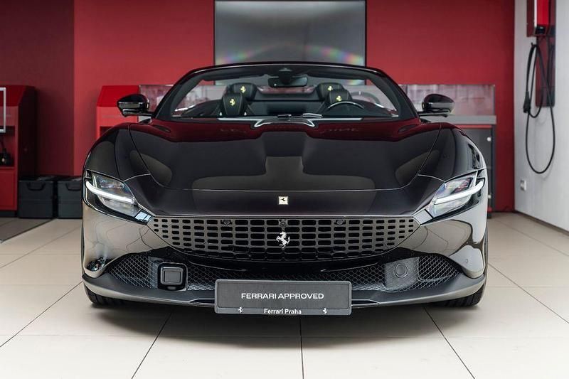 Gebraucht Ferrari Roma 620 PS (456 kW) 2025 Schwarz Cabrio