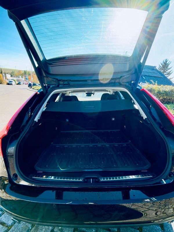 Gebraucht Volvo V90 320 PS (235 kW) 2016 Schwarz Kombi