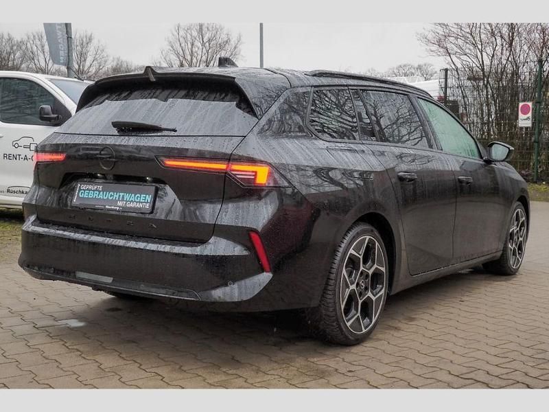 Gebraucht Opel Astra Ultimate 131 PS (96 kW) 2024 Schwarz Kombi
